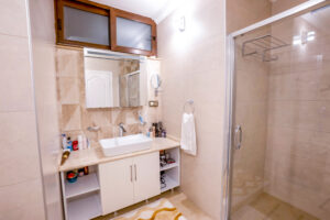 Villa Maria Kas Master Bathroom