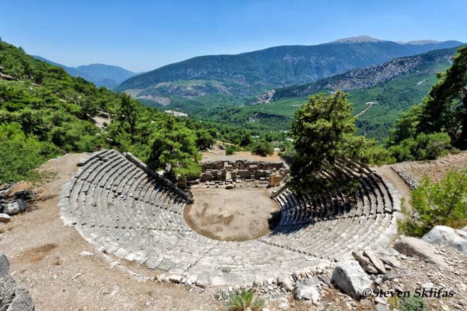 Arycanda Antik Kenti Hamamları